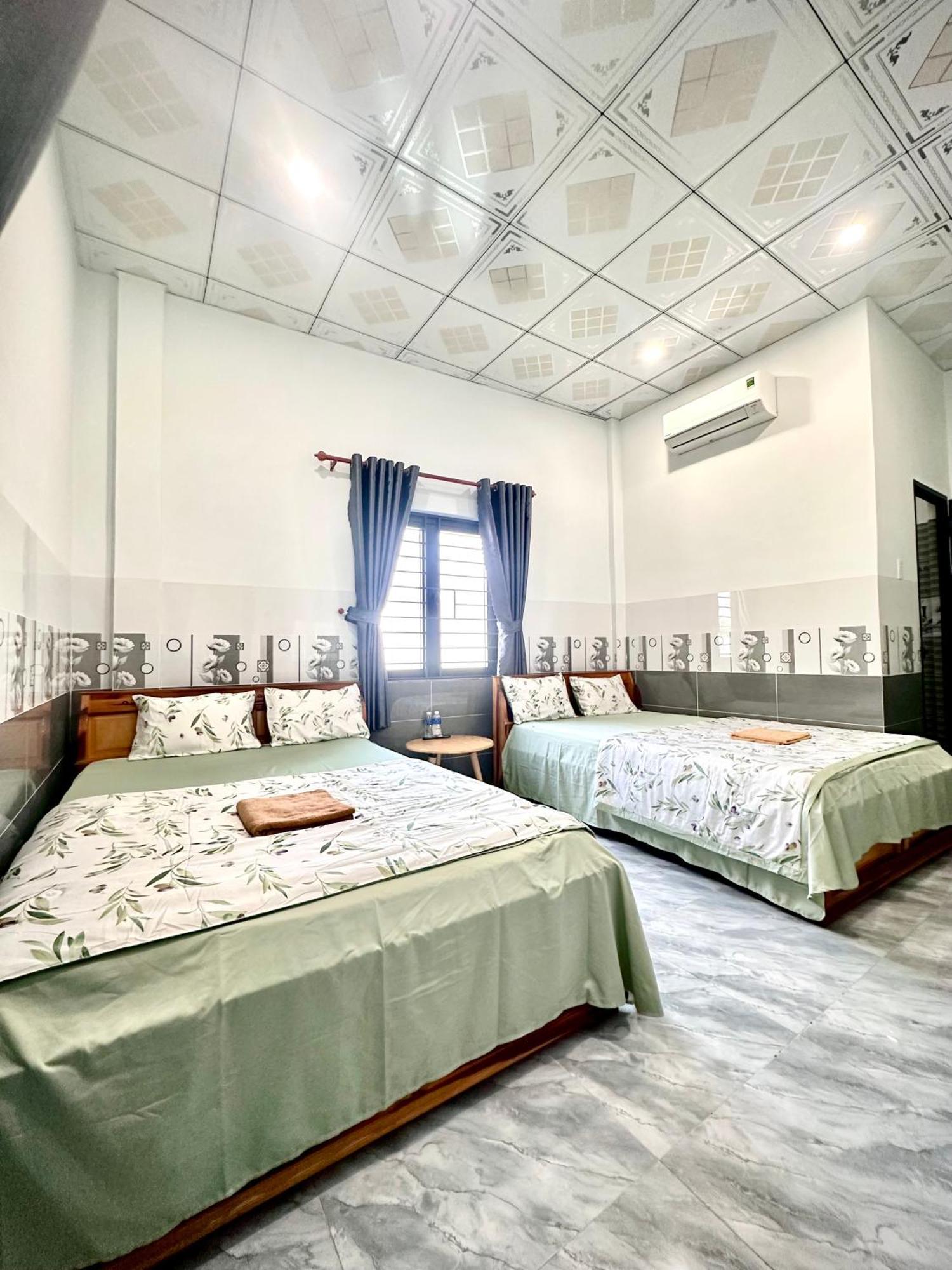 Thuan Vuong Homestay Vĩnh Hy Exterior photo