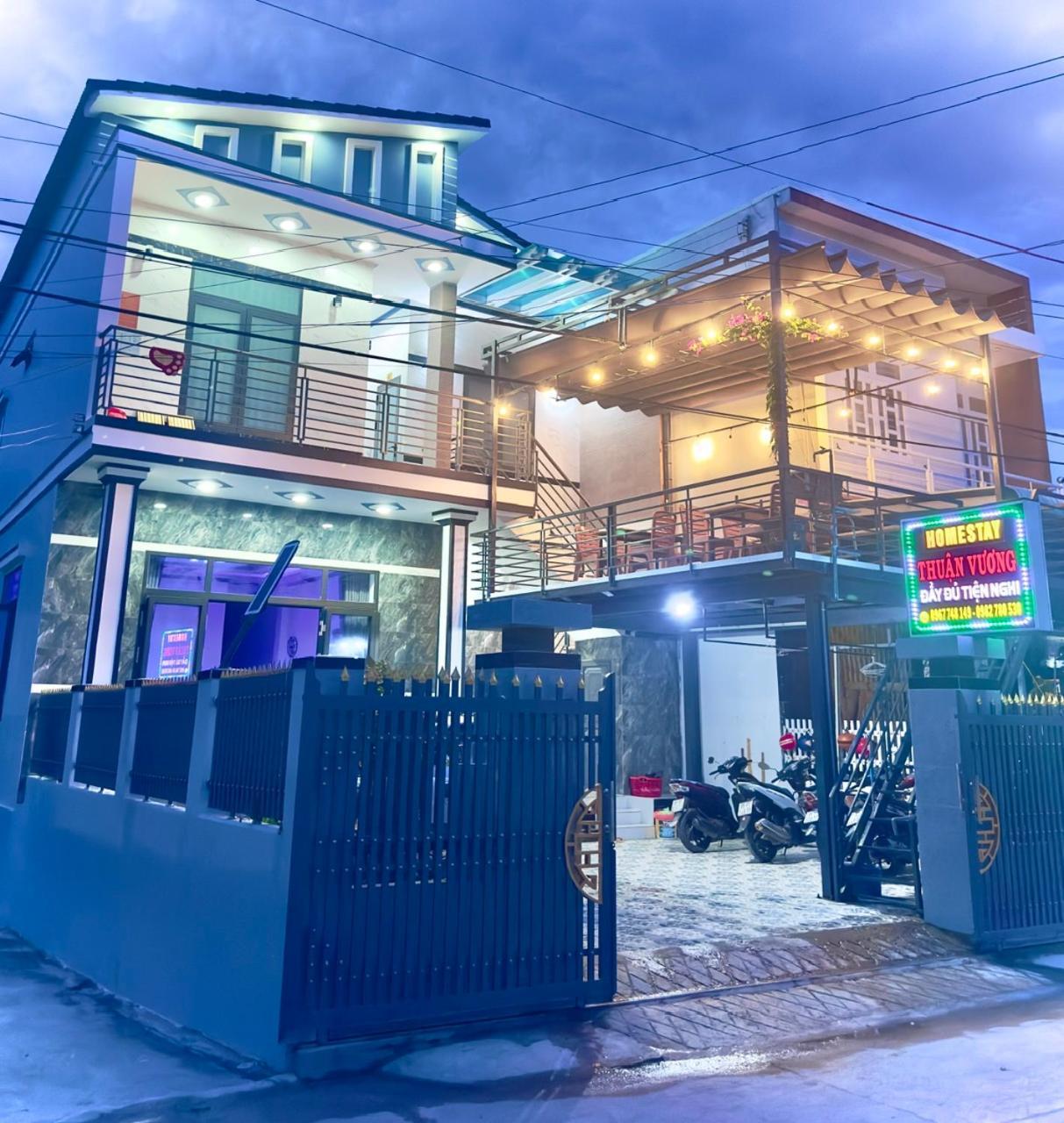 Thuan Vuong Homestay Vĩnh Hy Exterior photo
